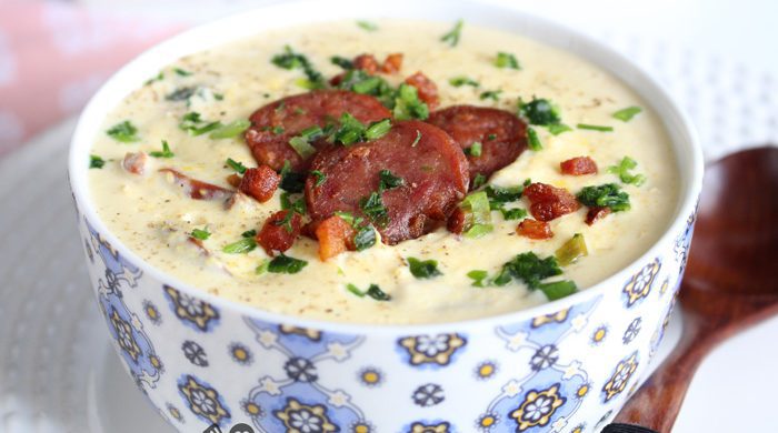 Creme de milho com bacon e calabresa