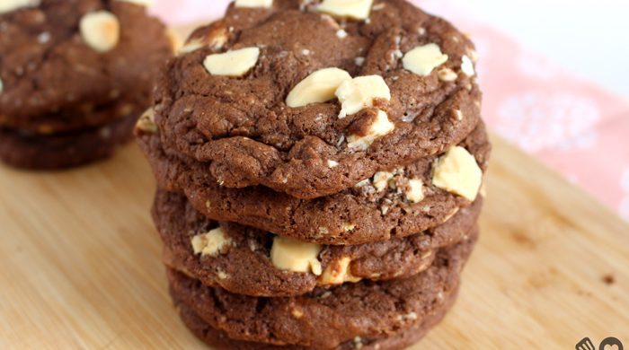 Cookie 2 chocolates