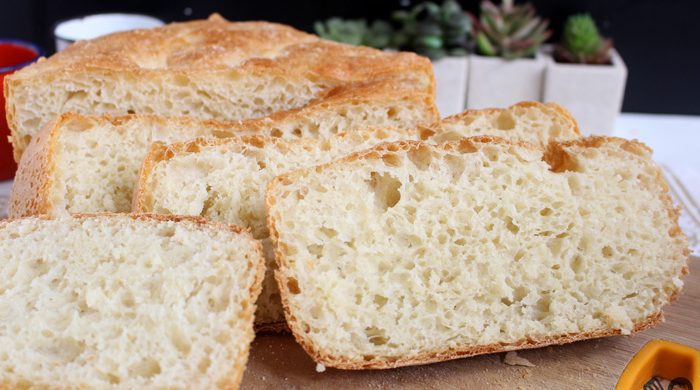 Pão rústico sem panela de ferro e sem sova