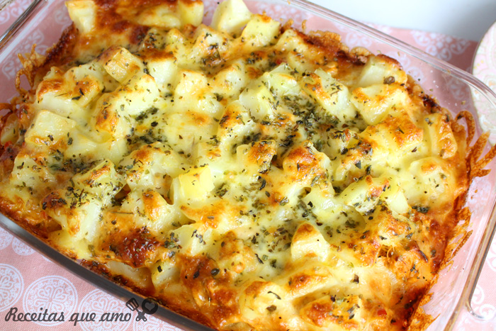 Frango cremoso com batatas