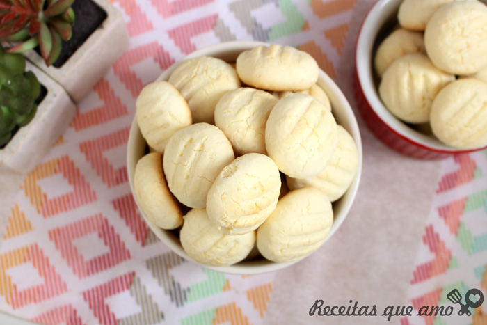 Biscoito de coco que derrete na boca
