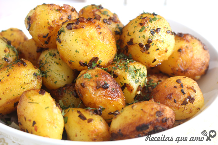 Batata calabresa na frigideira Batata calabresa na frigideira