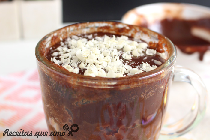 Bolo de caneca fofinho e sem ovo