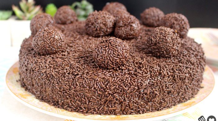 Bolo de brigadeiro fácil