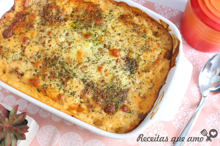 Batata gratinada com requeijão