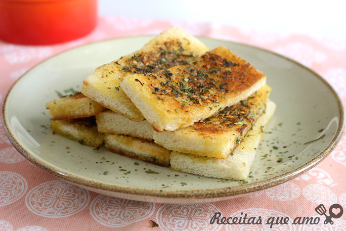 Pão de alho sem forno super rápido