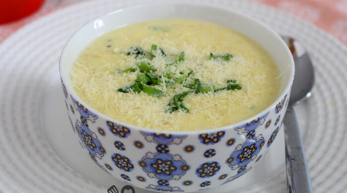 Sopa cremosa de mandioquinha