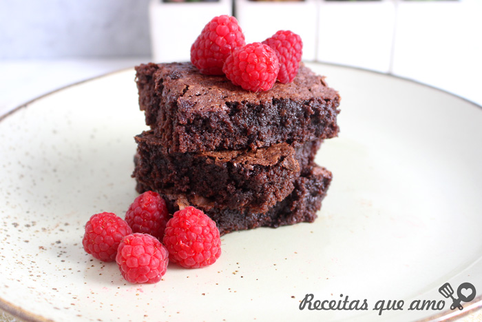 Brownie de Nescau super fácil
