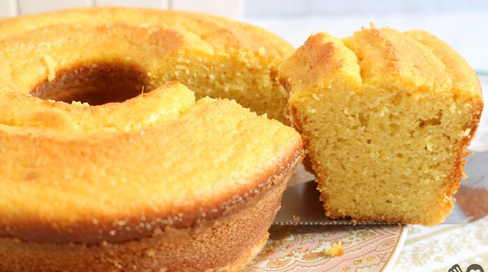 Bolo de milho no liquidificador