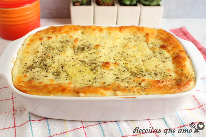 Batata 4 queijos em camadas
