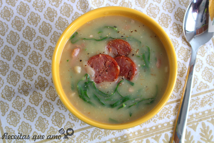 Caldo verde fácil e delicioso Caldo verde fácil e delicioso