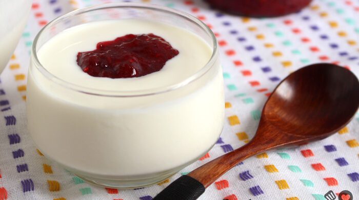 Iogurte caseiro com 2 ingredientes