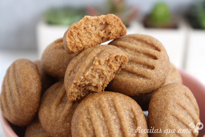 Biscoito amanteigado de canela
