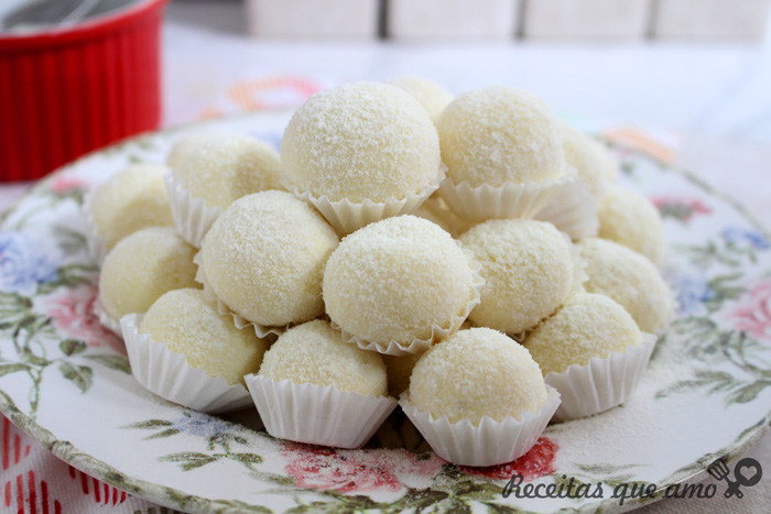 Docinho de leite em pó com 3 ingredientes