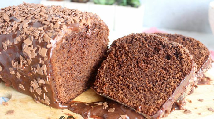 Bolo de chocolate super úmido e macio