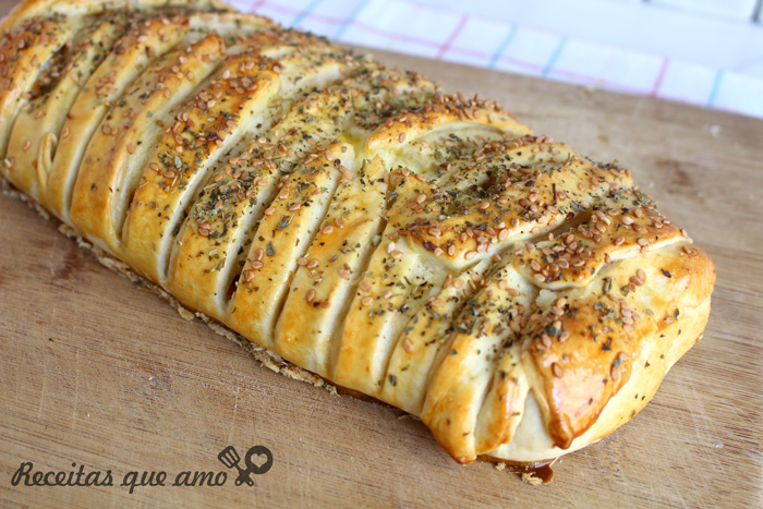 Lanchão de forno massa com 3 ingredientes