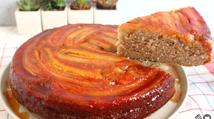 Bolo de banana caramelizada