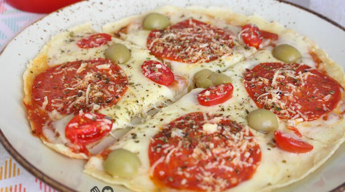 Pizza de frigideira com tapioca