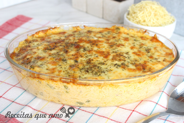 Fricassê de frango fácil e delicioso