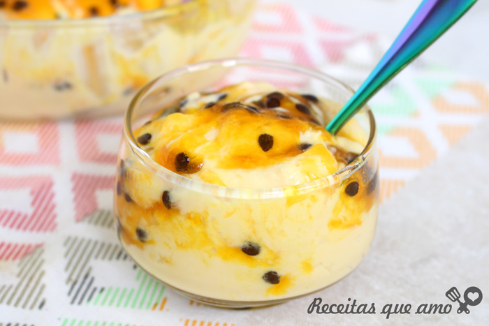 Mousse trufada de maracujá