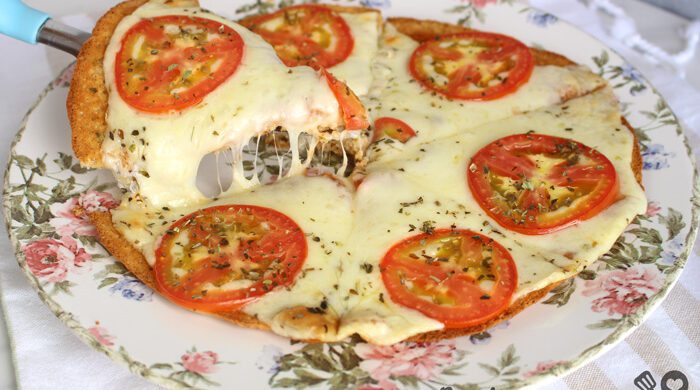 Pizza sem glúten com aveia