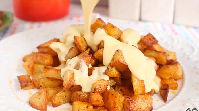 Batata com creme de queijo e bacon