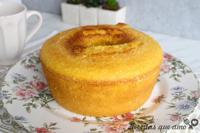 Bolo de milho de liquidificador