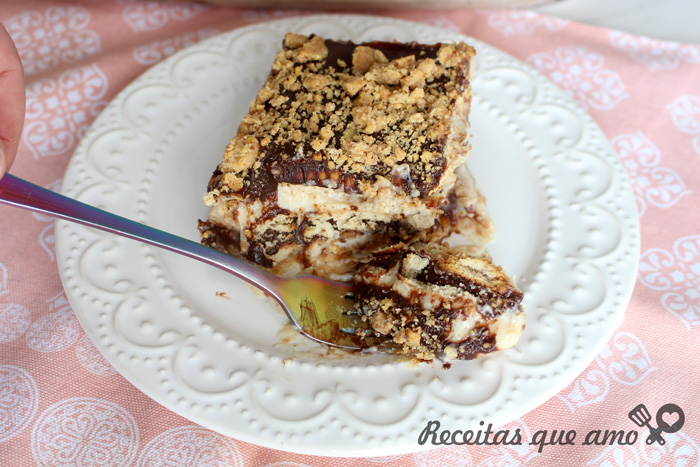 Pavê de paçoca com chocolate Pavê de paçoca com chocolate