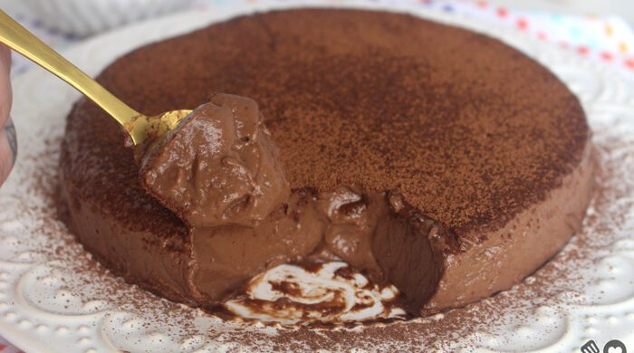 Mousse de corte de chocolate