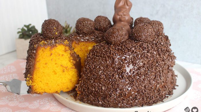Bolo de cenoura de Páscoa