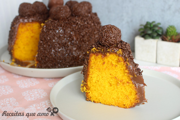 Bolo de cenoura de Páscoa