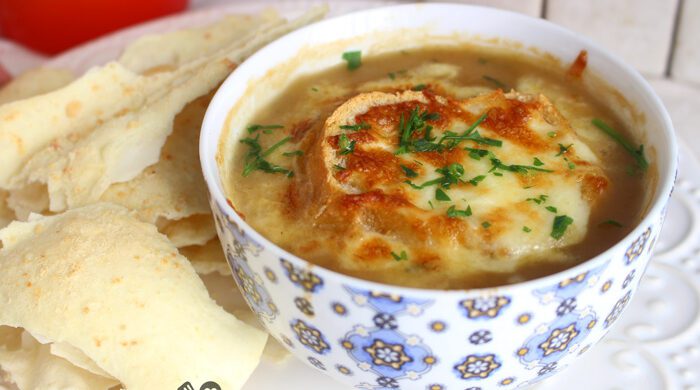 Sopa de cebola gratinada
