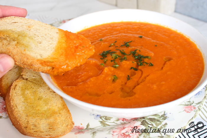 Sopa de tomate
