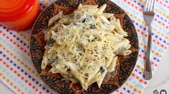 Macarrão ao molho branco