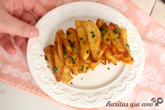Batata amanteigada no forno Batata amanteigada no forno