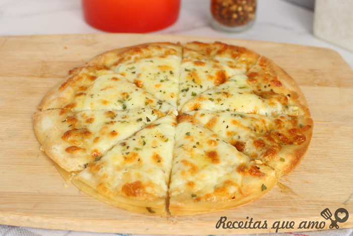 Pizza pão de alho