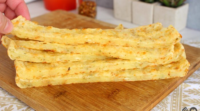 Tirinhas de queijo sem glúten
