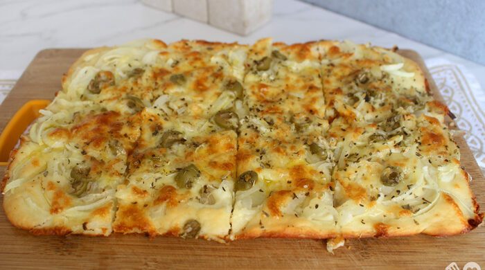 Torta de cebola com queijo