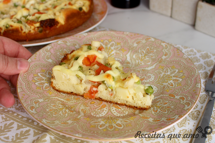 Torta de palmito com catupiry