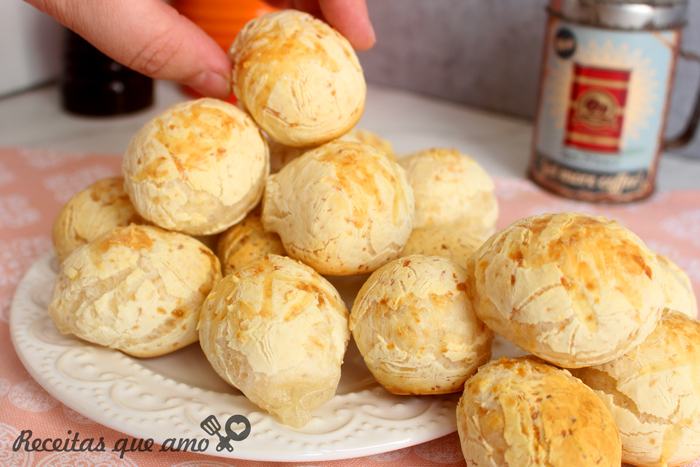 Pão de queijo caseiro
