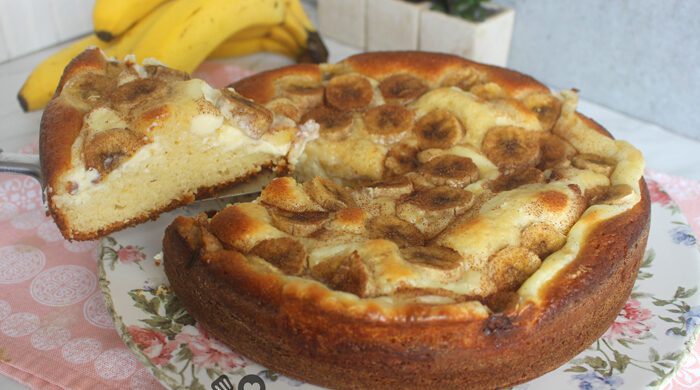 Bolo de banana cremoso