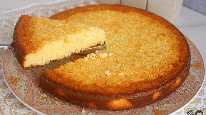 Bolo queijadinha cremosa