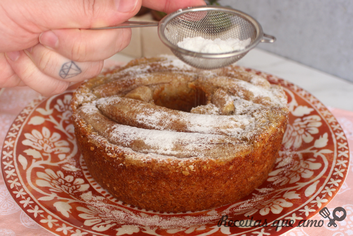 Bolo de banana com aveia