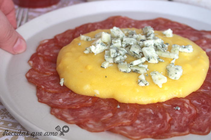 Polenta cremosa italiana