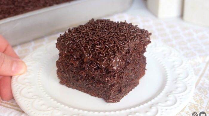 Bolo gelado de chocolate