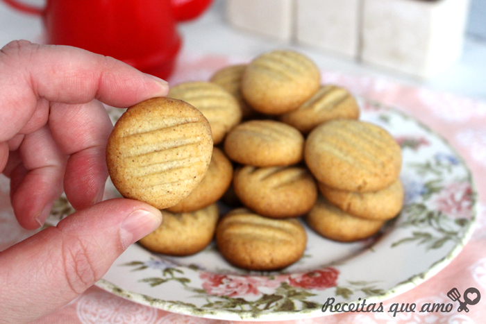 Biscoito de canela
