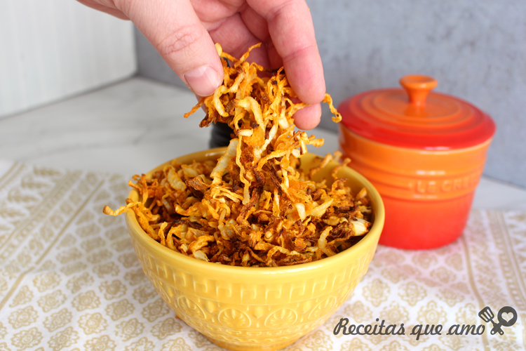 Cebola crispy na airfryer Cebola crispy na airfryer