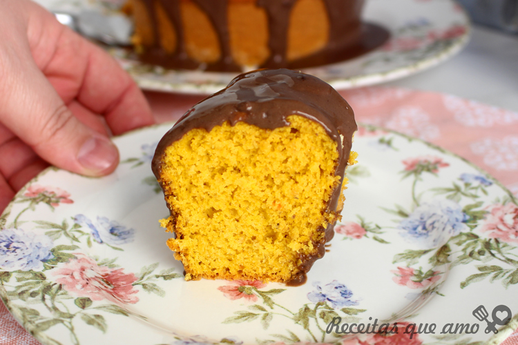 Bolo de cenoura sem açúcar