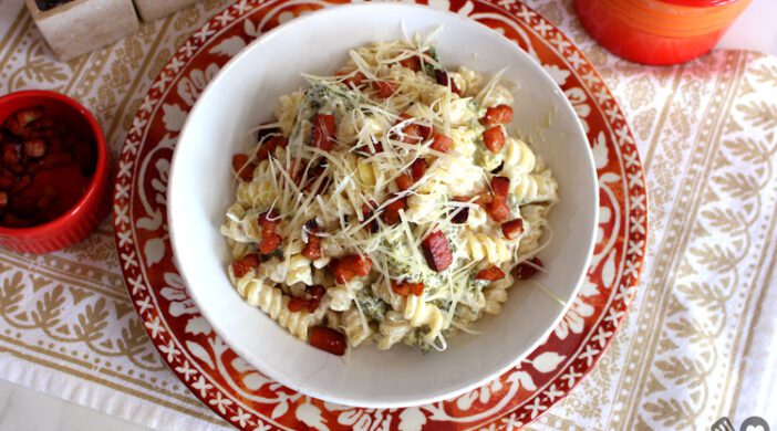 Macarrão com molho de queijo