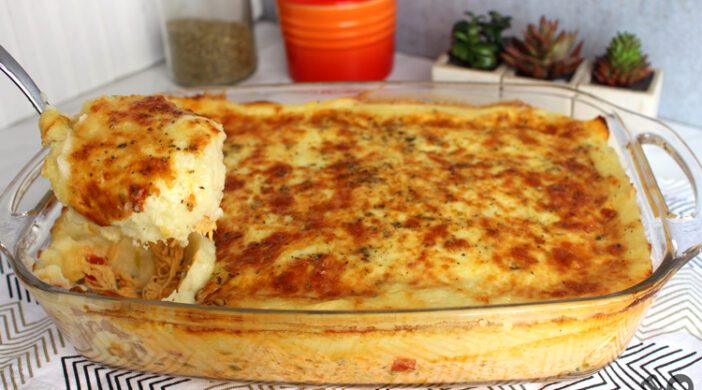 Escondidinho de frango com requeijão